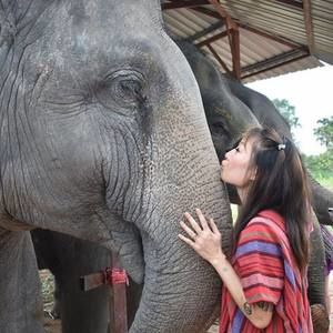 Meet your Posher, Jo